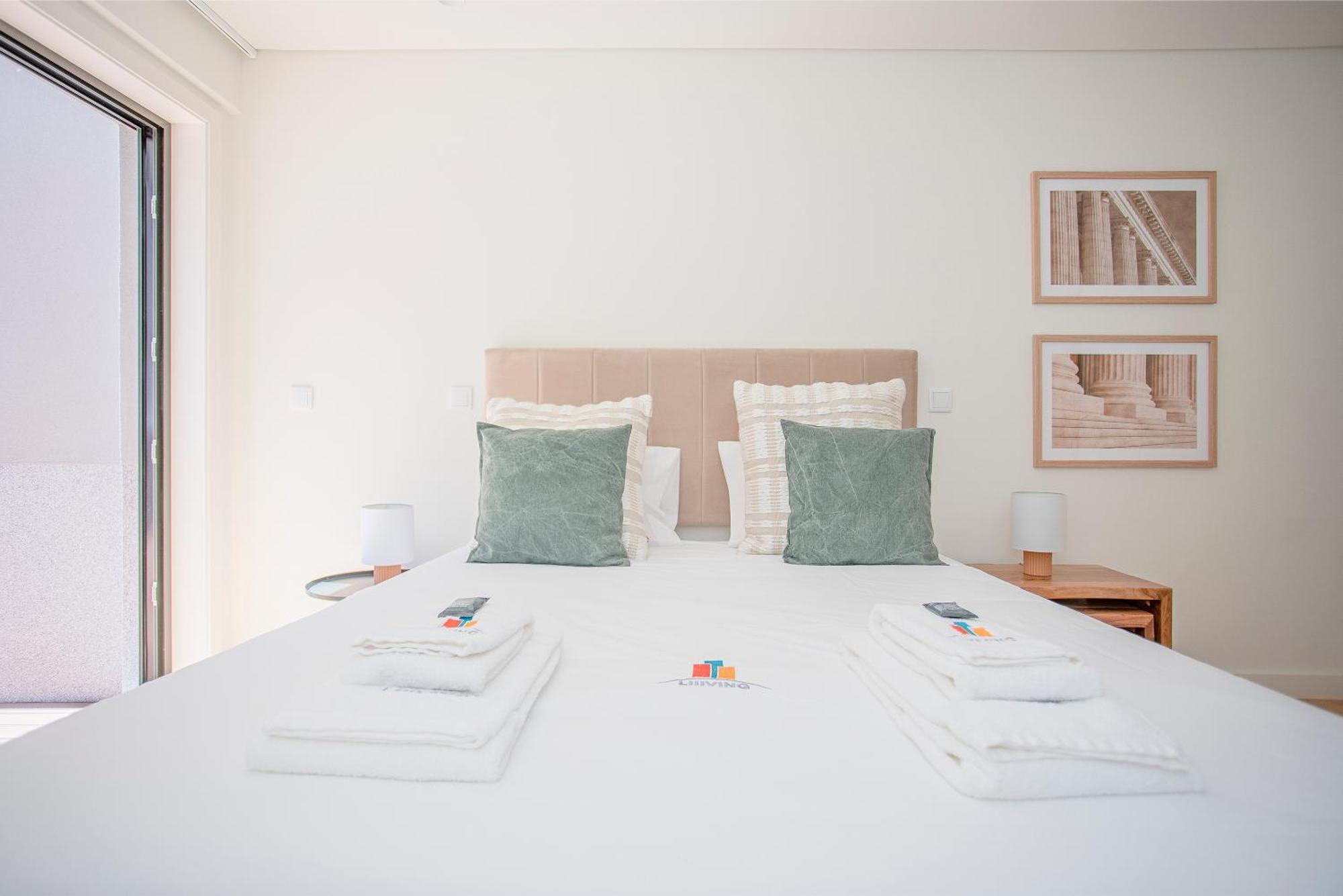 Liiiving In Porto - City Design Apartments Zewnętrze zdjęcie
