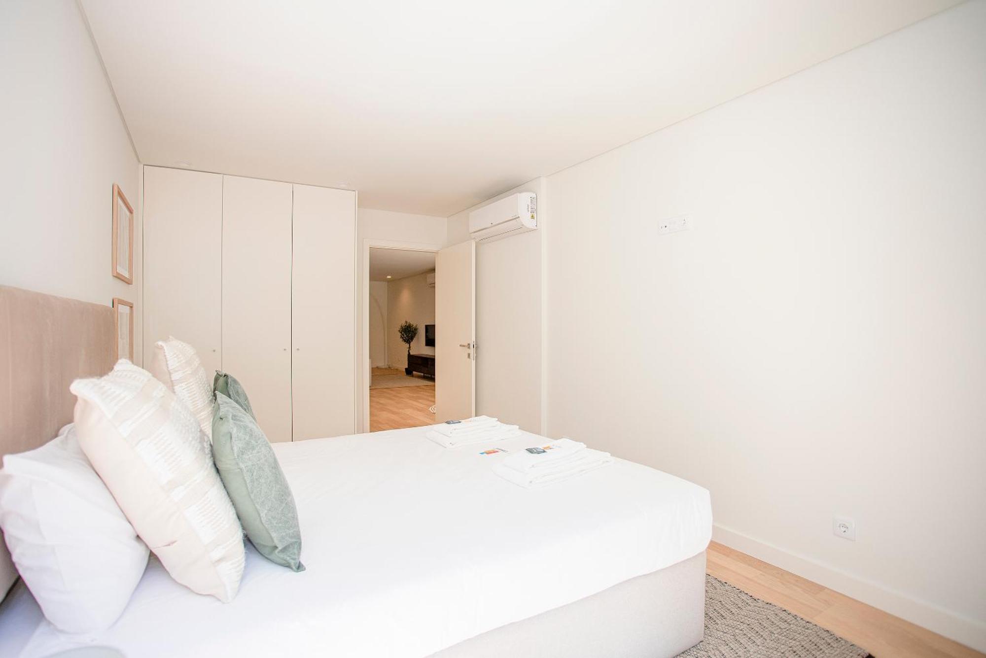 Liiiving In Porto - City Design Apartments Zewnętrze zdjęcie
